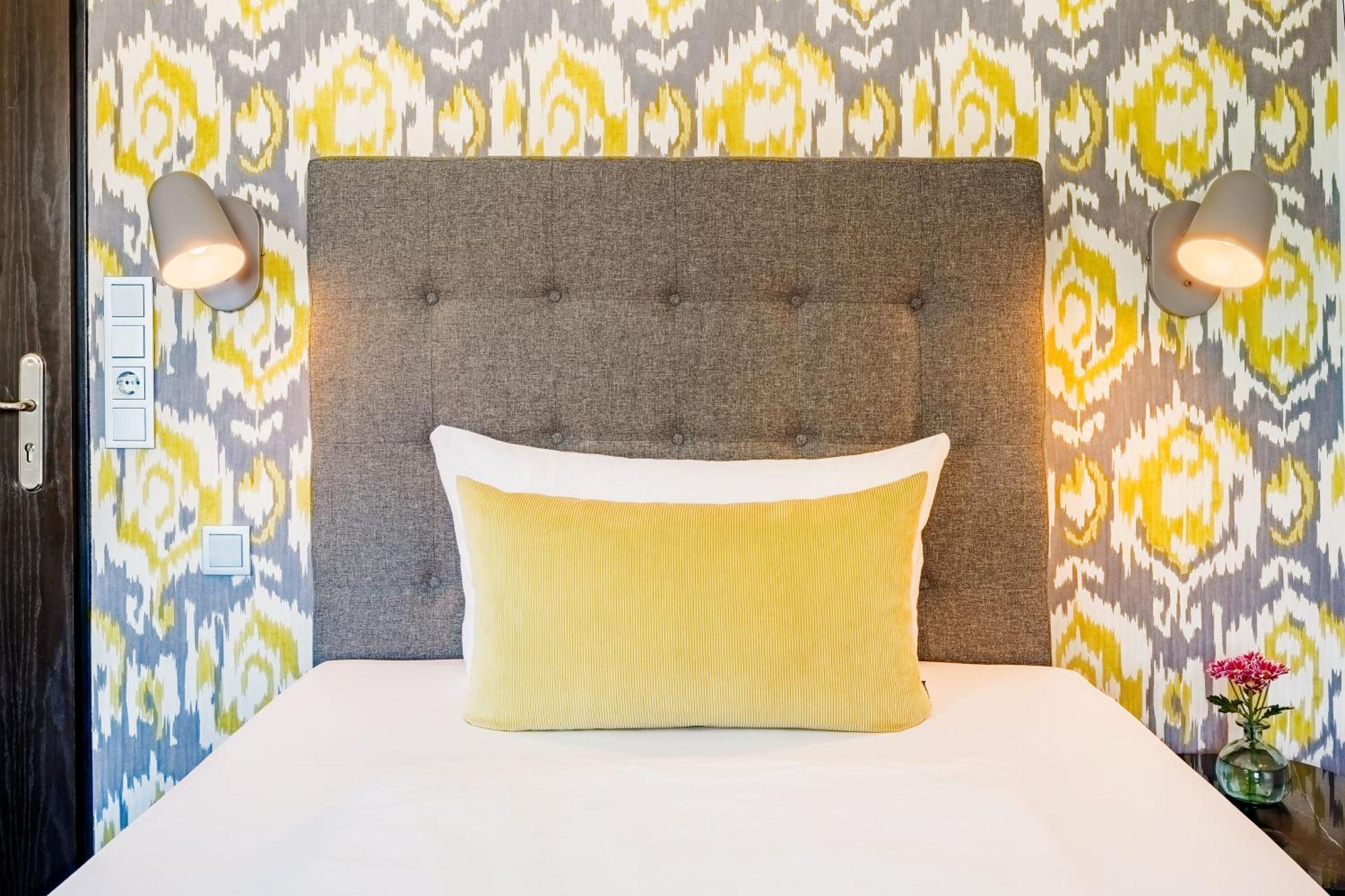 Hotel Rugs Kolonia